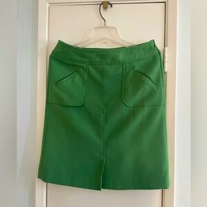 💚 BANANA REPUBLICAN Green Skirt with Front Pockets-